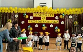 Pasowanie na przedszkolaka w PSP w Łomnie 9