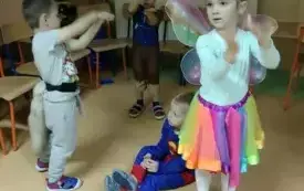 Zabawy andrzejkowe przedszkolak&oacute;w w Chybicach 37