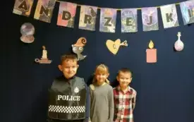 Zabawy andrzejkowe przedszkolak&oacute;w w Chybicach 91