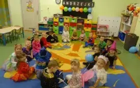 Zabawa andrzejkowa w przedszkolu w Godowie 18