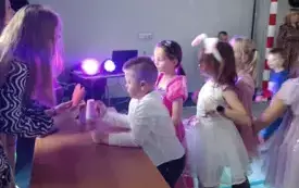 Wspomnienia z Magicznego Wieczoru &ndash; Andrzejki w Publicznej Szkole Podstawowej w Jadownikach! 4