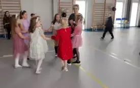 Wspomnienia z Magicznego Wieczoru &ndash; Andrzejki w Publicznej Szkole Podstawowej w Jadownikach! 20