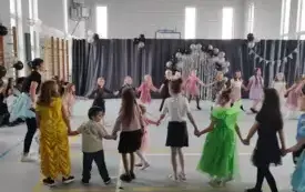 Wspomnienia z Magicznego Wieczoru &ndash; Andrzejki w Publicznej Szkole Podstawowej w Jadownikach! 32