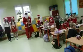 Mikołajki w naszej szkole &ndash;PSP Chybice 8