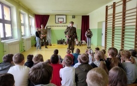 Lekcja historii z Grupą Artystyczną &quot;Rekonstrukto&quot; 5