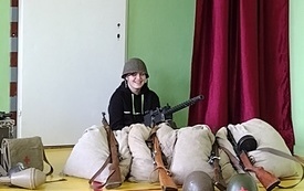 Lekcja historii z Grupą Artystyczną &quot;Rekonstrukto&quot; 7