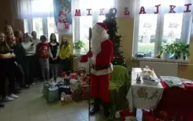 Mikołajkowe atrakcje w PSP w Godowie 6