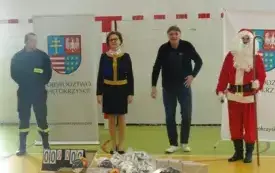 Mikołajkowe atrakcje w PSP w Godowie 9