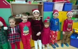 Mikołajki w przedszkolu w Chybicach 6