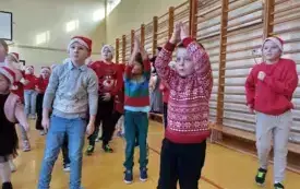 Galeria aktualności Mikołaj w naszej szkole &ndash; PSP Szerzawy 3897 24