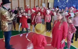 Galeria aktualności Mikołaj w naszej szkole &ndash; PSP Szerzawy 3897 70