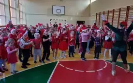 Galeria aktualności Mikołaj w naszej szkole &ndash; PSP Szerzawy 3897 82