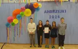 Zabawa andrzejkowa w PSP w Łomnie 2
