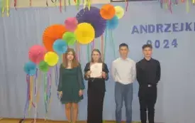 Zabawa andrzejkowa w PSP w Łomnie 4