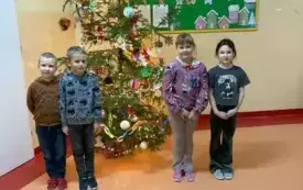 Podziękowania dla naszych uczni&oacute;w za piękne ozdoby na choinkę- PSP Chybice 6