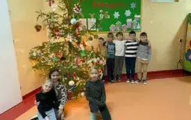 Podziękowania dla naszych uczni&oacute;w za piękne ozdoby na choinkę- PSP Chybice 9