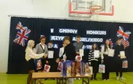 V Gminny Konkurs z Języka Angielskiego dla klas VII - VIII 17