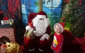 &bdquo;Ho Ho Ho &hellip; Czy są tu jakieś grzeczne dzieci?&rdquo; &ndash; Mikołaj w naszej  szkole. 14