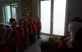 &bdquo;Ho Ho Ho &hellip; Czy są tu jakieś grzeczne dzieci?&rdquo; &ndash; Mikołaj w naszej  szkole. 21
