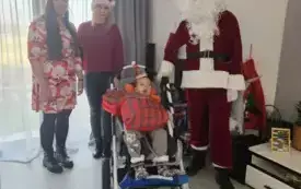&bdquo;Ho Ho Ho &hellip; Czy są tu jakieś grzeczne dzieci?&rdquo; &ndash; Mikołaj w naszej  szkole. 24