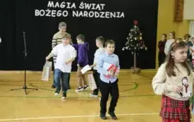 Konkurs i kiermasz świąteczny- PSP Chybice 1