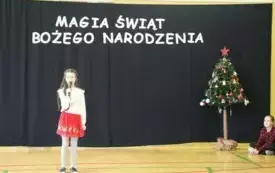 Szkolny Konkurs Recytatorski  pod hasłem &bdquo;Magia Świąt Bożego Narodzenia&rdquo;- PSP Chybice 6