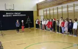 Szkolny Konkurs Recytatorski  pod hasłem &bdquo;Magia Świąt Bożego Narodzenia&rdquo;- PSP Chybice 26