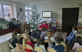 Świetlicowe przygotowania do Świąt Bożego Narodzenia- PSP Chybice 21