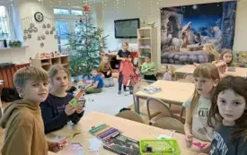 Świetlicowe przygotowania do Świąt Bożego Narodzenia- PSP Chybice 24