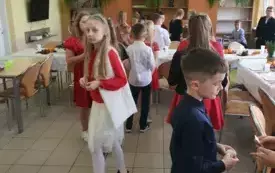Galeria aktualności Kolędowanie w kasach III 3942 41