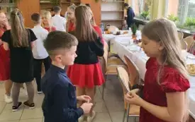 Galeria aktualności Kolędowanie w kasach III 3942 44