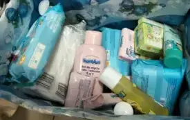 "Święty Mikołaj w koronie" oraz "Paczuszka dla maluszka" - pomoc dzieciom w potrzebie 4
