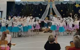 Jasełka bożonarodzeniowe w PSP w Jadownikach 8