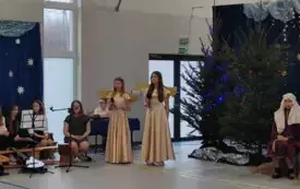 Jasełka bożonarodzeniowe w PSP w Jadownikach 19