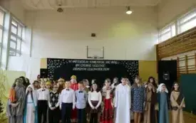 W Betlejem narodził się B&oacute;g, by ciebie uczynić lepszym człowiekiem&hellip; Przedstawienie bożonarodzeniowe w Publicznej Szkole Podstawowej im. Feliksa Szczęsnego Karnickiego w Chybicach 3
