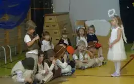Przedszkolne jasełka w PSP w Godowie 20