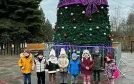 Galeria aktualności Przedszkolaki na spektaklu pt. &rdquo;Kopciuszek&rdquo; 4000 11