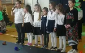 Galeria aktualności Dzień Babci i Dziadka w PSP w Godowie 2025 8