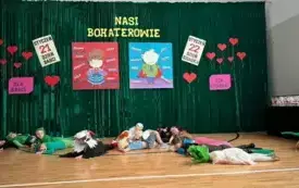 Dzień Babci i Dziadka w przedszkolu PSP Łomno 57