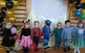Zabawa choinkowa w przedszkolu w Chybicach 15