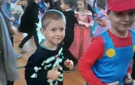 Zabawa choinkowa w przedszkolu w Chybicach 32