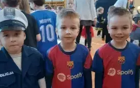 Zabawa choinkowa w przedszkolu w Chybicach 33
