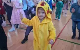 Zabawa choinkowa w przedszkolu w Chybicach 42