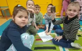 Spotkanie z leśnikiem w chybickim przedszkolu 24