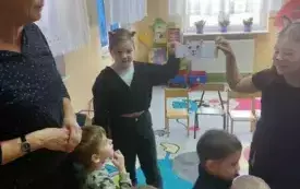 Muzyczna przygoda z Kicią Kocią- PSP Chybice 1
