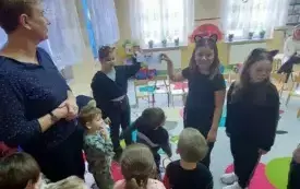 Muzyczna przygoda z Kicią Kocią- PSP Chybice 7
