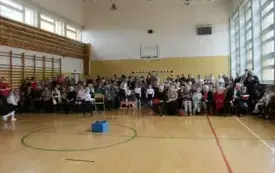 Babcie i Dziadkowie świętują z przedszkolakami z Chybic 4