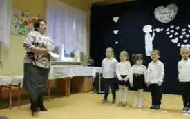 Babcie i Dziadkowie świętują z przedszkolakami z Chybic 62