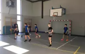 Turniej piłki koszykowej na hali w Jadownikach 15