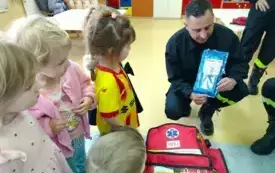 Spotkanie ze strażakami z Ochotniczej Straży Pożarnej w Nieczulicach 8